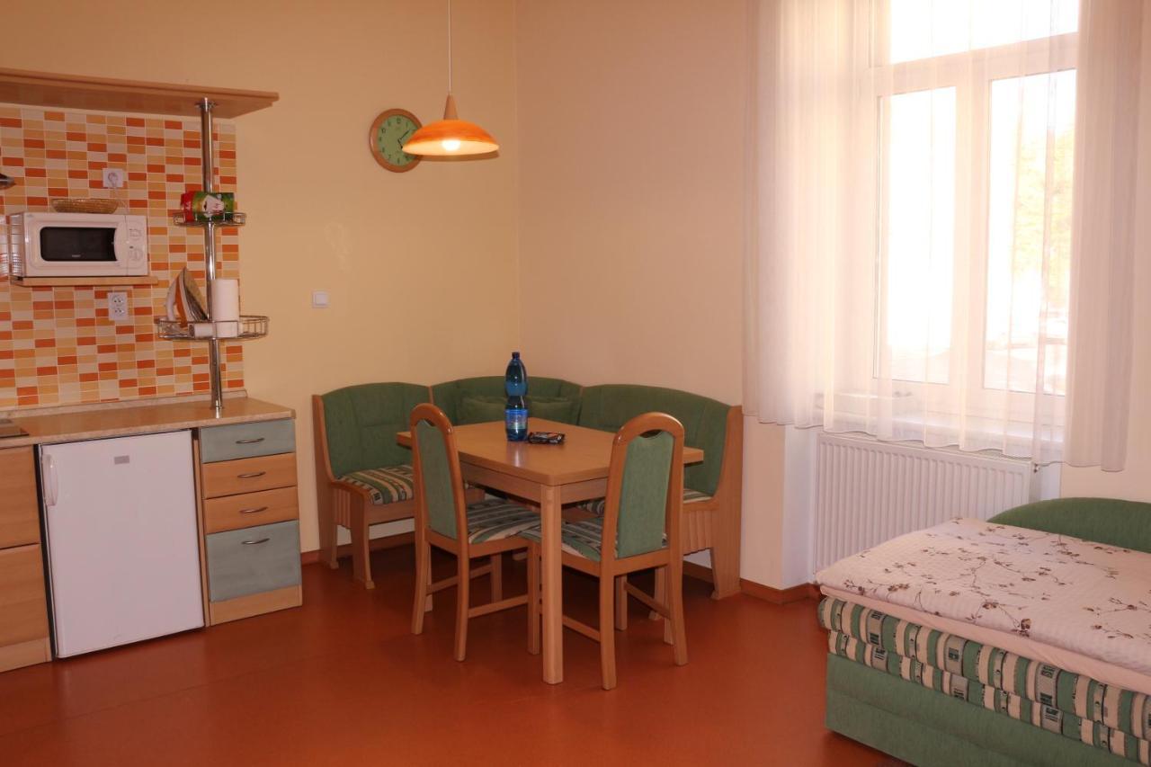 Homely Apartments Villa Christiana Mariánské Lázně Kültér fotó