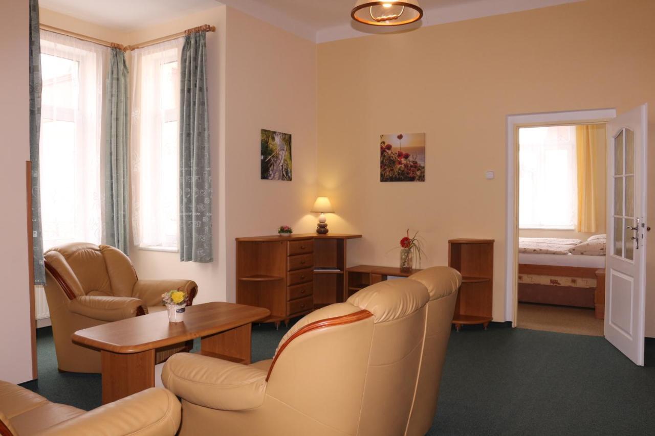 Homely Apartments Villa Christiana Mariánské Lázně Kültér fotó